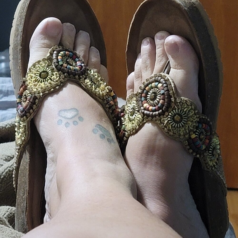Spring Step Sandals - Picture 3 of 3